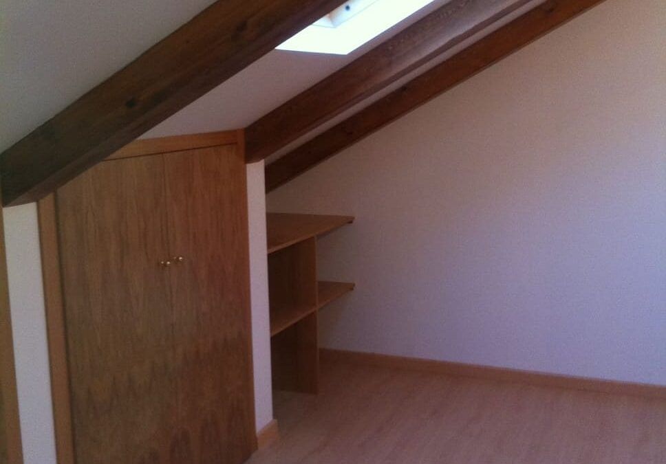 Reforma de buhardilla en vivienda unifamiliar